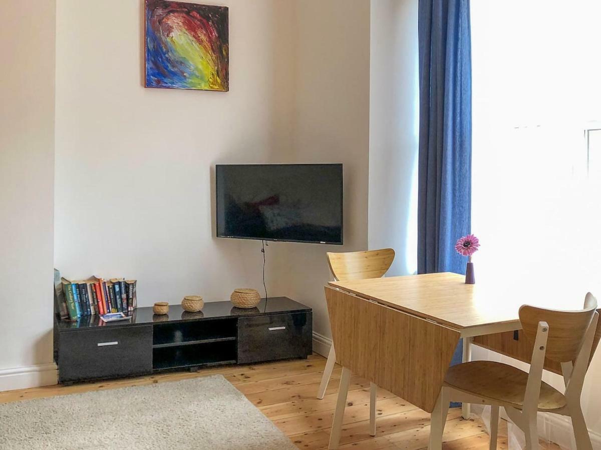 Apartment The Old Rectory Southcott: Coastal Retreat Near Bude And Tintagel
